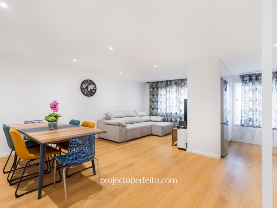 Lejlighed i Gulpilhares e Valadares, Porto - foto 1