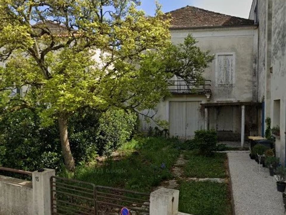 Village house in Eymet, Dordogne - photo 1