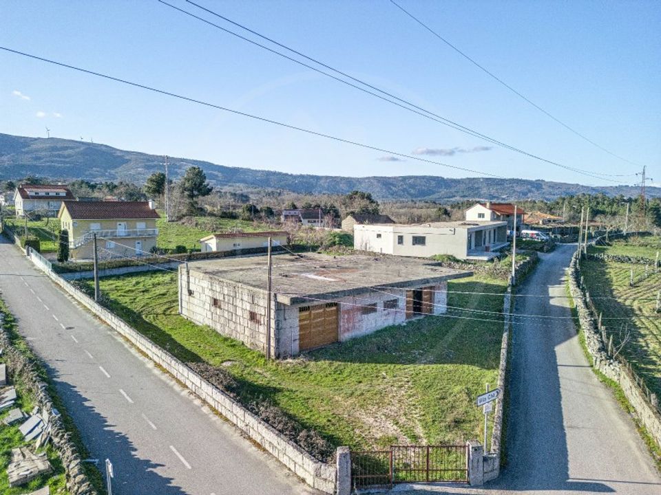 Erhvervsejendom i Vila Pouca de Aguiar, Vila Real - foto 1