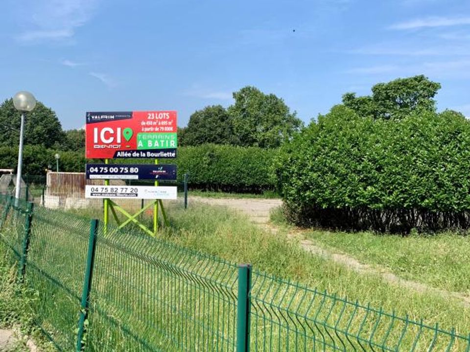 Helårsgrund i Loriol-sur-Drome, Drome - foto 1