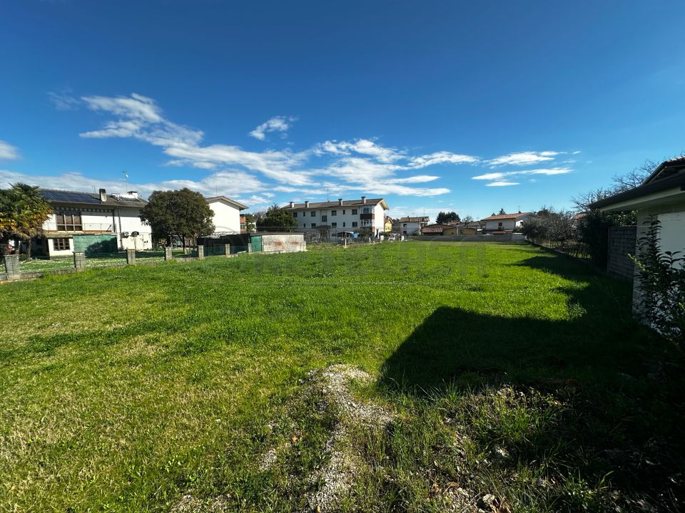 Helårsgrund i Cervignano del Friuli, Udine - foto 1