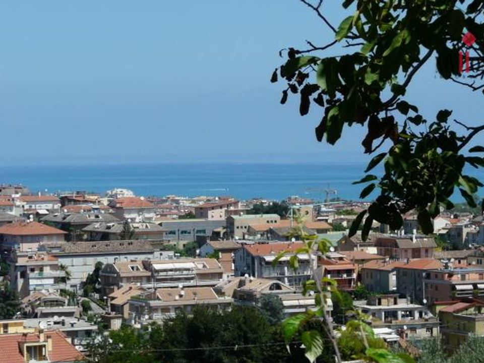 Helårsgrund i San Benedetto Del Tronto, Ascoli Piceno - foto 2
