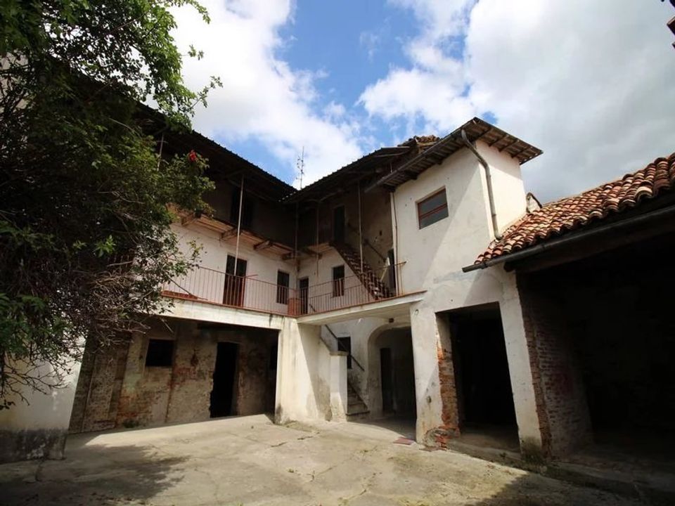 Landejendom i Novello, Cuneo - foto 1