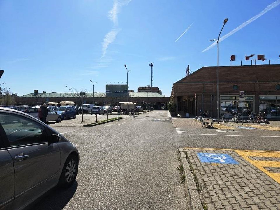 Erhvervsejendom i Ferrara, Ferrara - foto 2
