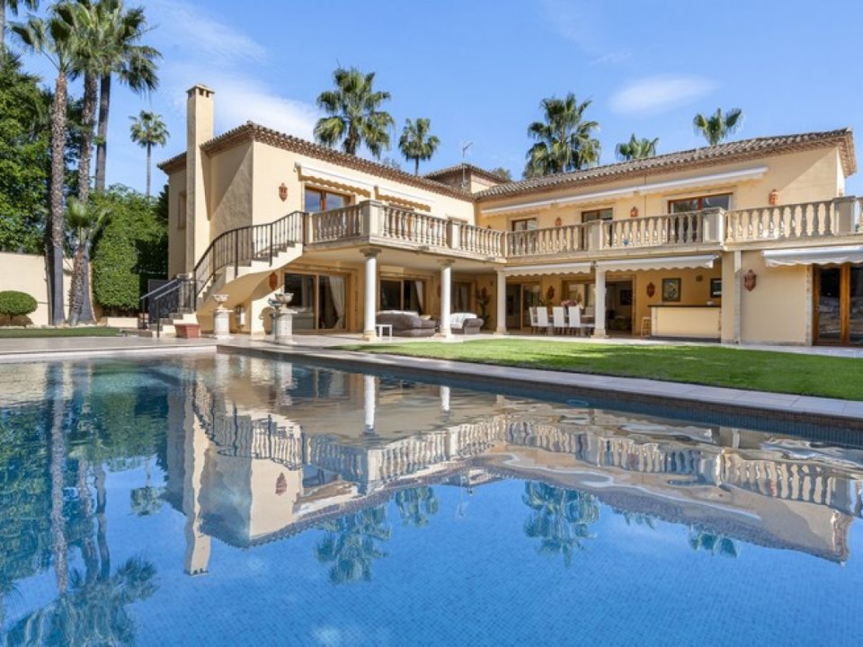 Villa i Nueva Andalucia, Malaga - foto 1