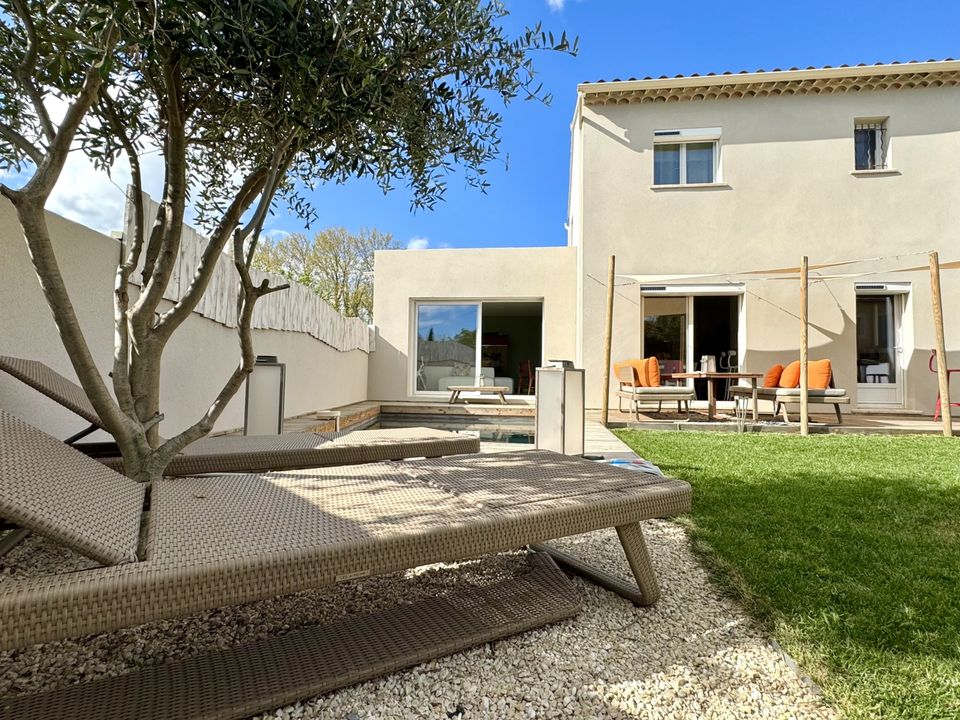 Villa i L'Isle-sur-la-Sorgue, Vaucluse - foto 3
