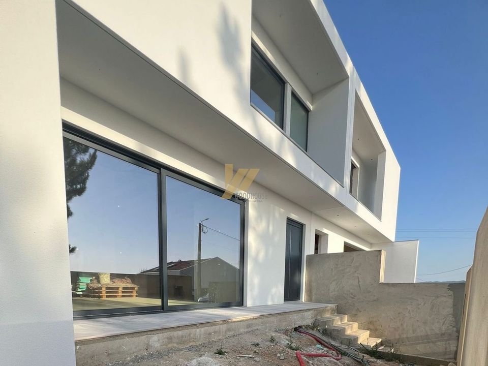 Villa i Santa Maria da Feira, Aveiro - foto 1