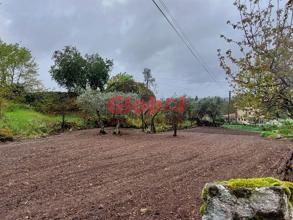 Helårsgrund i Viseu, Viseu - foto 2