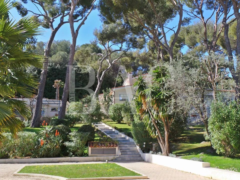 Villa i Saint-Jean-Cap-Ferrat, Alpes-Maritimes - foto 2