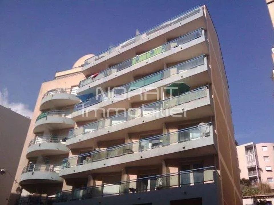 Garaż: Nice, Alpes-Maritimes – zdjęcie 1