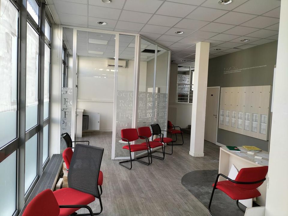 Erhvervsejendom i Compiègne, Oise - foto 2