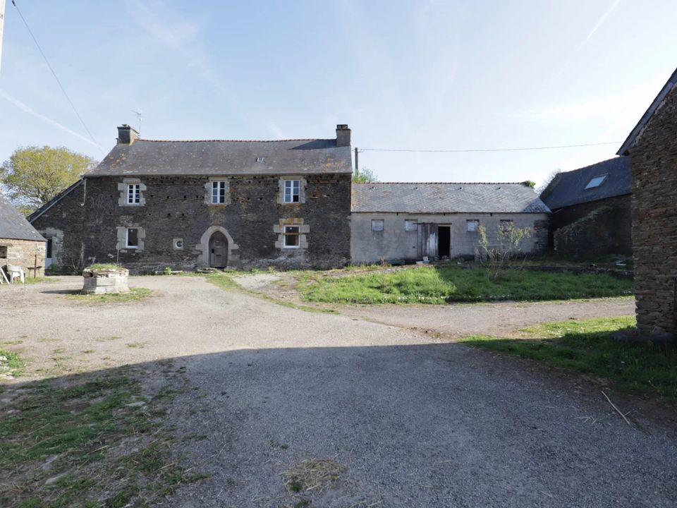 Villa i Carhaix-Plouguer, Finistere - bilde 1