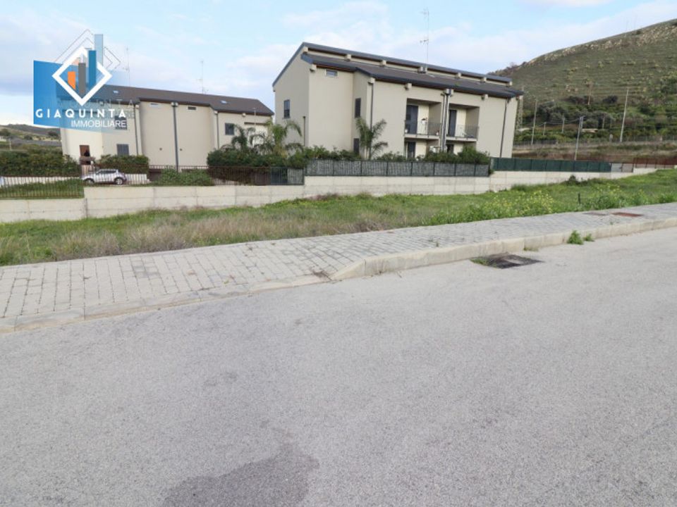 Helårsgrund i Palagonia, Catania - foto 2