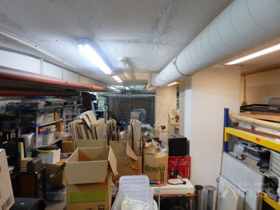Garage i Belas, Lisbon - foto 4