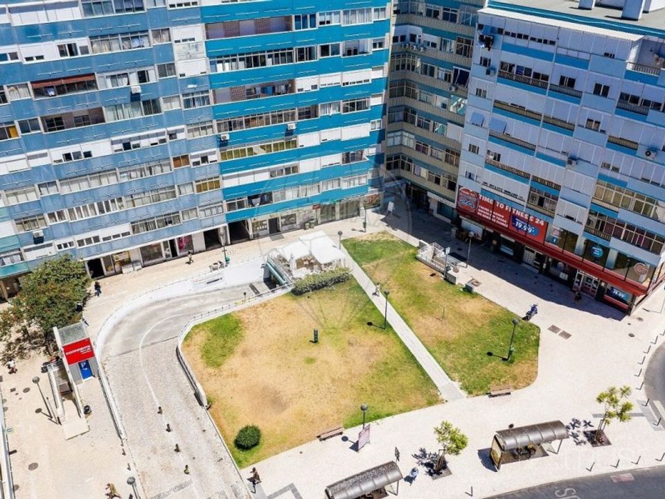 L'establiment comercial a Amadora, Lisbon - foto 1
