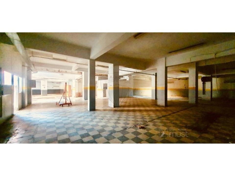 Erhvervsejendom i Oeiras, Lisbon - foto 1