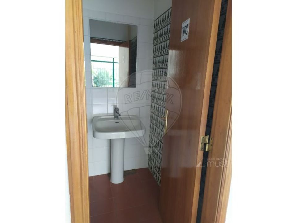 Erhvervsejendom i Belas, Lisbon - foto 2