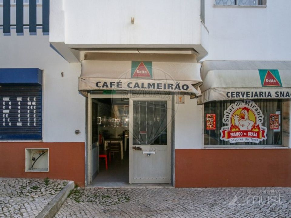 Erhvervsejendom i Belas, Lisbon - foto 3