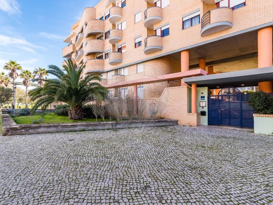 Lejlighed i Moscavide, Lisbon - foto 1