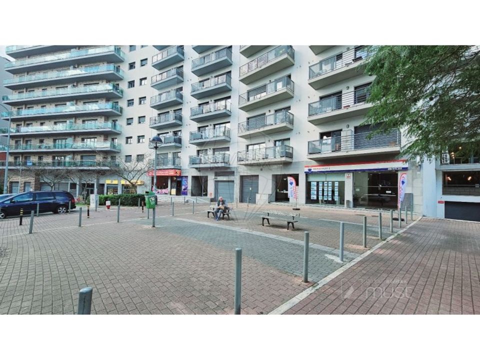 Erhvervsejendom i Odivelas, Lisbon - foto 5
