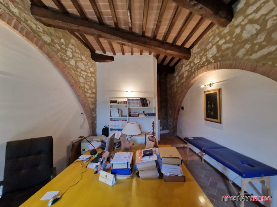 Erhvervsejendom i Colle di Val d'Elsa, Siena - foto 3