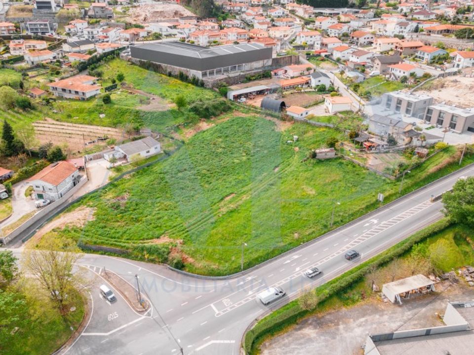 Helårsgrund i Guimaraes, Braga - foto 1