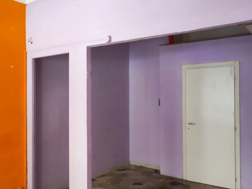L'establiment comercial a Terni, Terni - foto 3