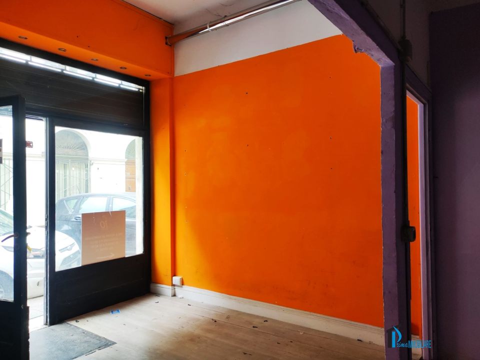 L'establiment comercial a Terni, Terni - foto 4