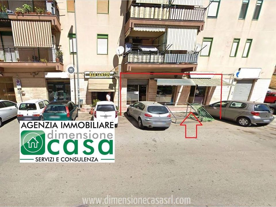 Erhvervsejendom i Caltanissetta, Caltanissetta - foto 1