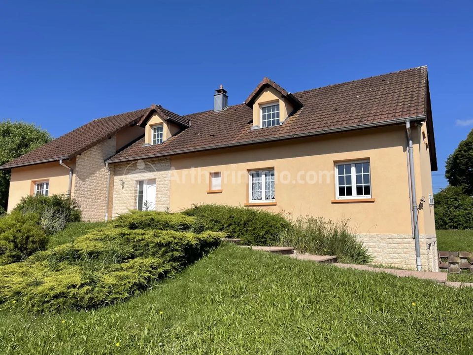 Villa i Montbeliard, Doubs - foto 1