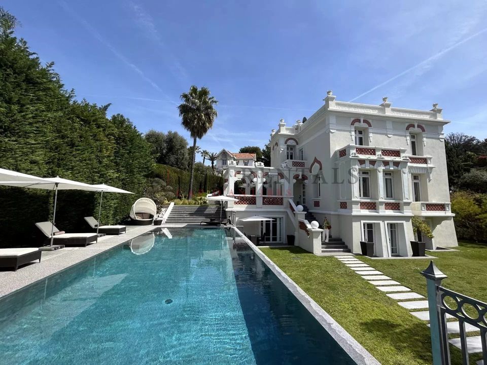 Villa i Antibes, Alpes-Maritimes - foto 1