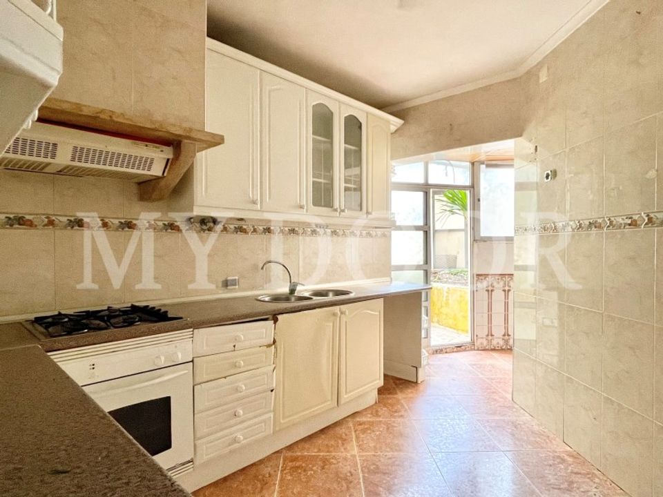 Apartamento en Moscavide, Lisbon - foto 2