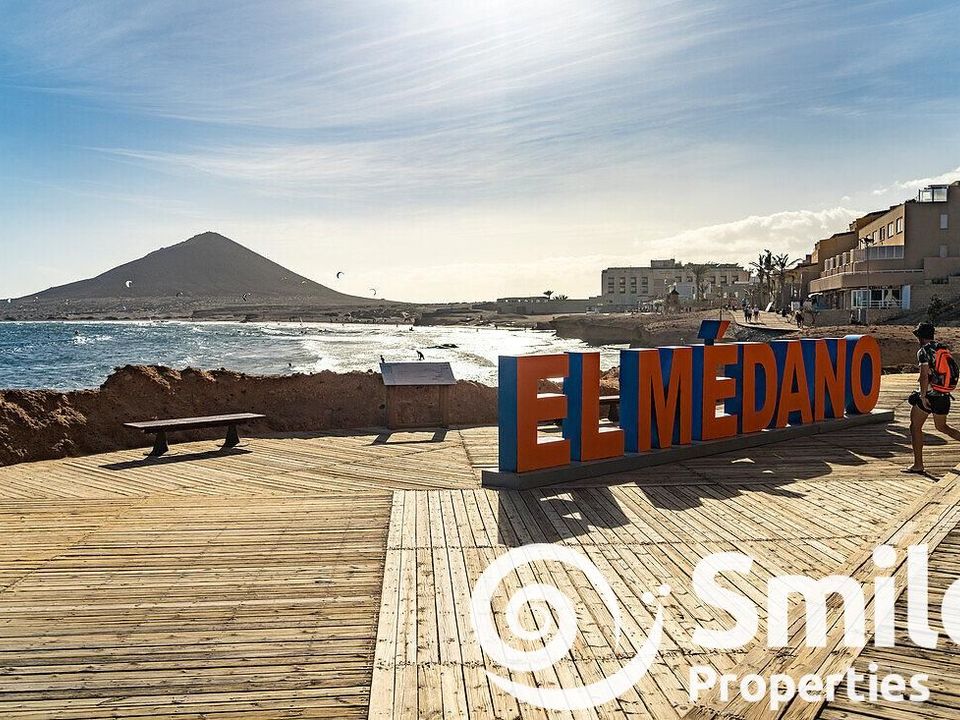 Erhvervsejendom i Granadilla, Tenerife - foto 1