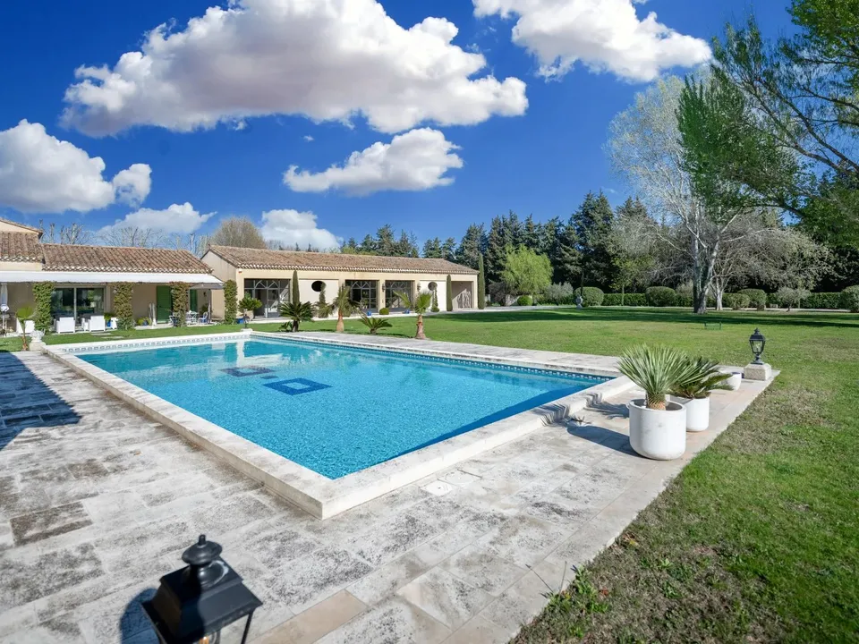 Villa i Saint-Remy-de-Provence, Bouches-du-Rhone - foto 2
