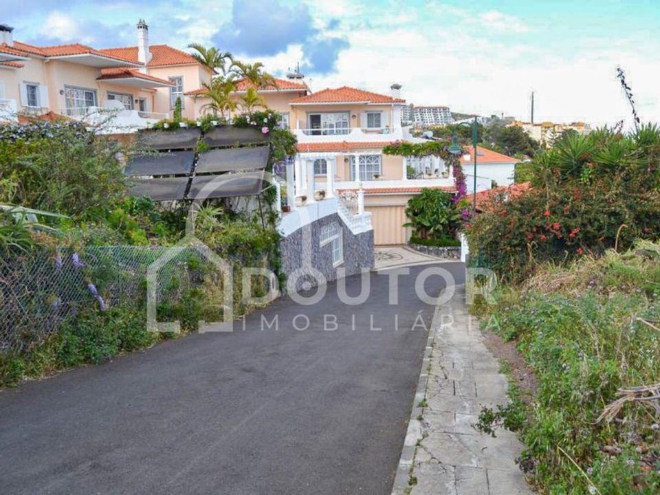 Helårsgrund i Canico de Baixo, Madeira - foto 4