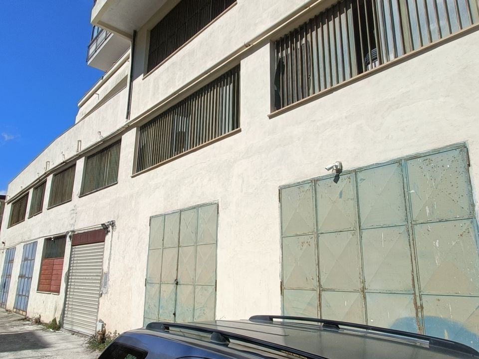 Garage i Lamezia Terme, Catanzaro - foto 2