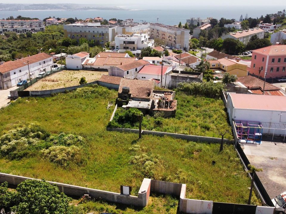 Helårsgrund i Oeiras, Lisbon - foto 1