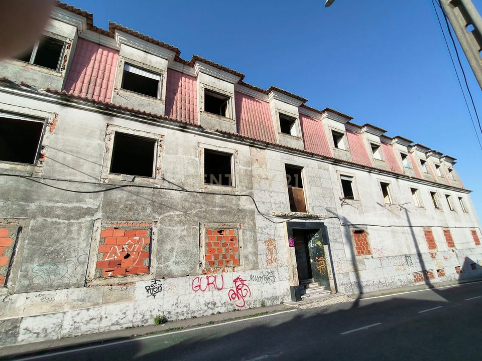 Erhvervsejendom i Camarate, Lisbon - foto 5