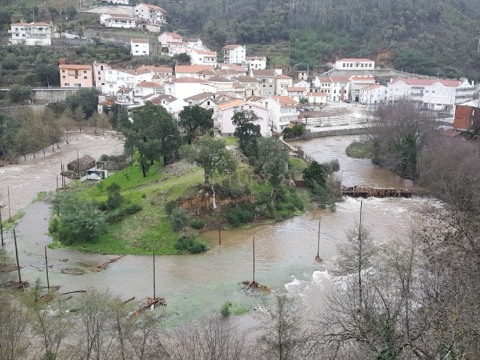 Grond in Mealhada, Aveiro - foto 4