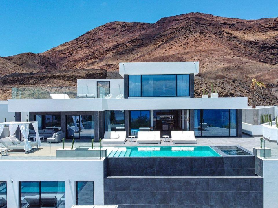 Villa i Playa Blanca (Yaiza), Lanzarote - foto 1