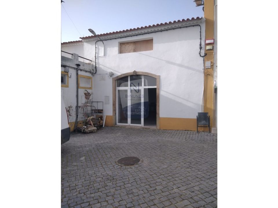 Erhvervsejendom i Crato, Portalegre - foto 1