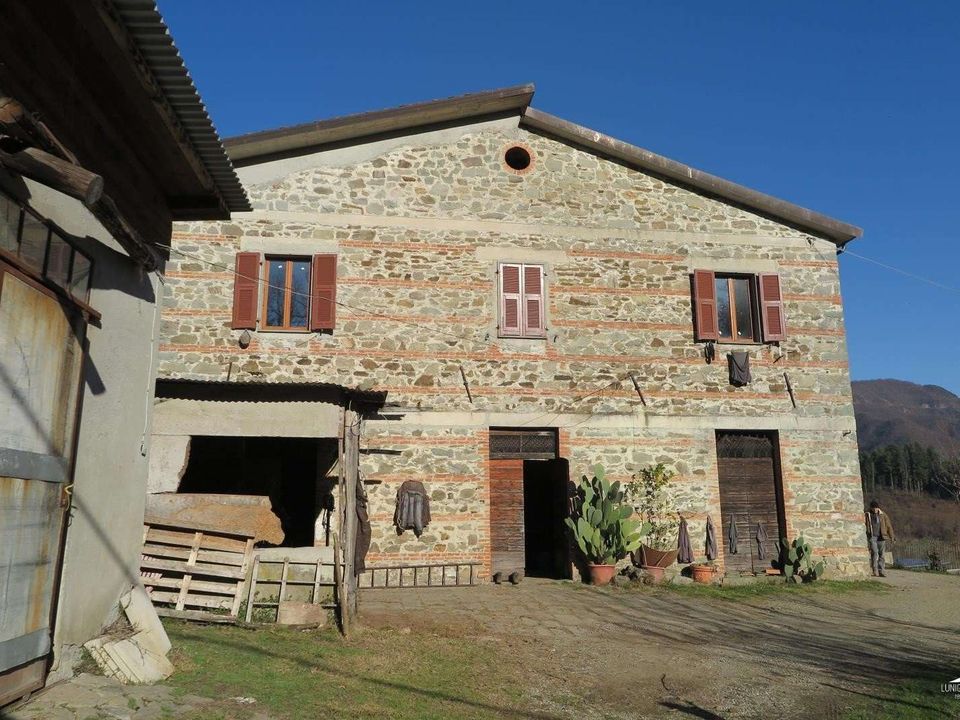 Villa i Bagnone, Massa and Carrara - foto 1