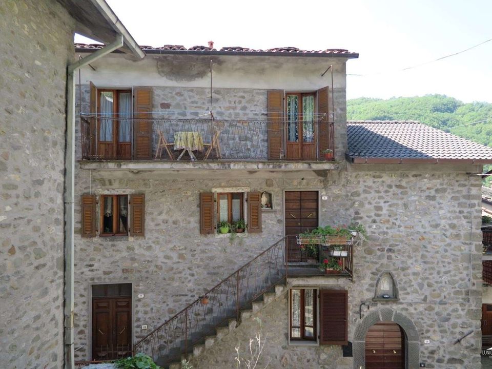 Villa i Bagnone, Massa and Carrara - foto 1