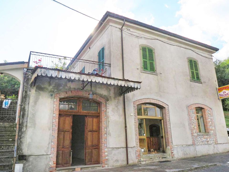 Villa i Mulazzo, Massa and Carrara - foto 1