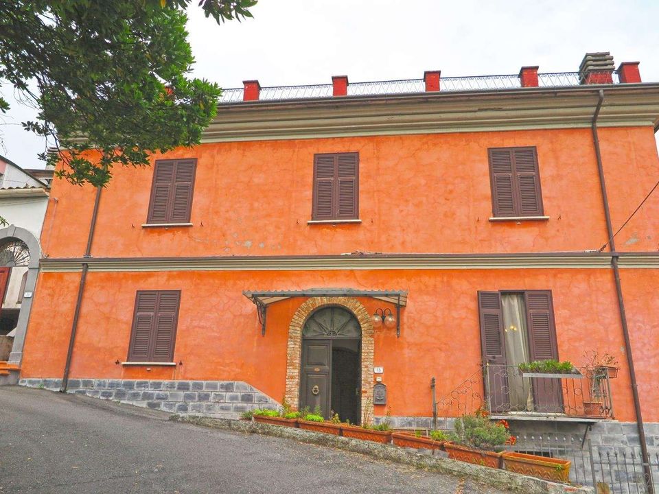 Villa i Podenzana, Massa and Carrara - foto 1