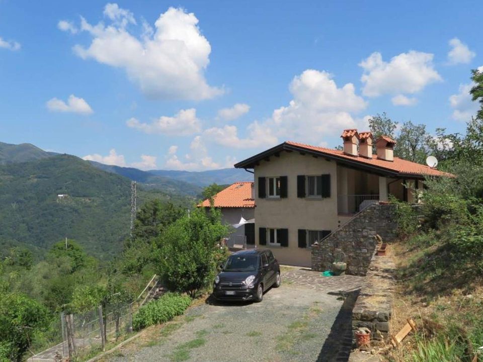 Villa i Pontremoli, Massa and Carrara - bilde 1