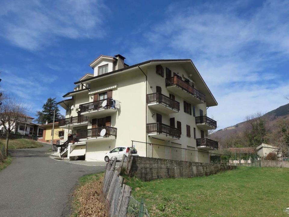 Leilighet i Comano, Massa and Carrara - bilde 1