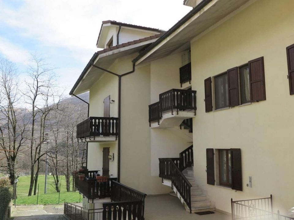 Leilighet i Comano, Massa and Carrara - bilde 2