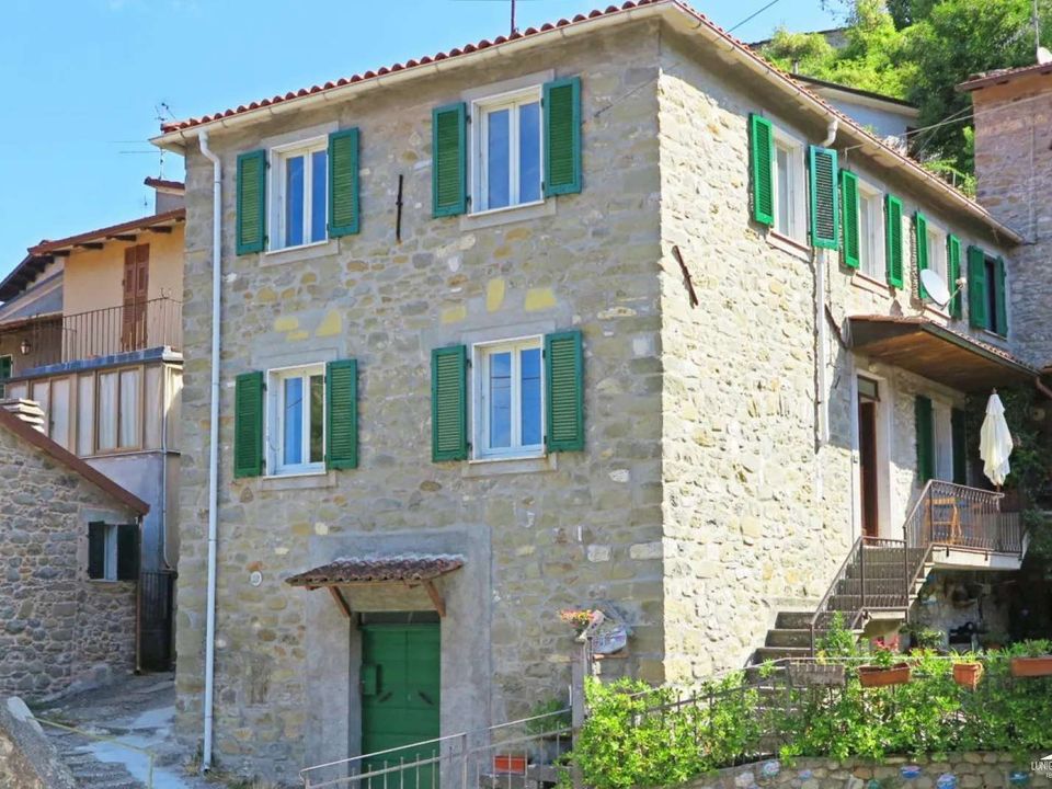 Villa i Casola in Lunigiana, Massa and Carrara - foto 1