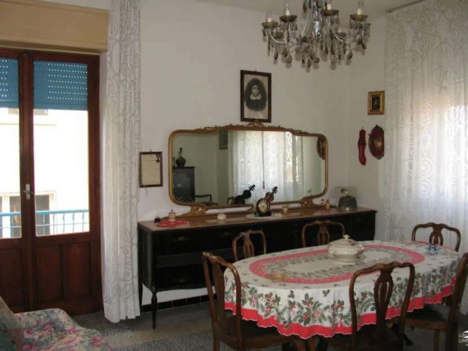 Lejlighed i Villafranca in Lunigiana, Massa and Carrara - foto 1